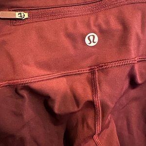 Lululemon leggings size 2 burgundy color